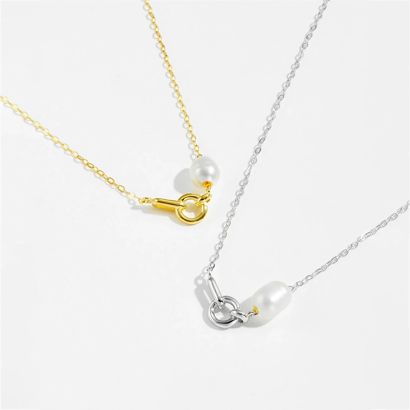 Wholesale Pendant Necklace Women's S925 Sterling Silver Pearl Geometric Electroplated Platinum 18K Gold Style - Image 3