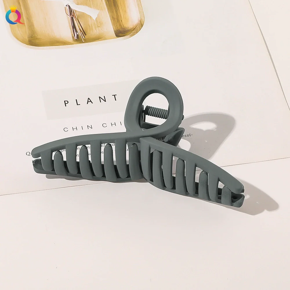 Wholesale Plastic Minimalist Geometric Handmade Women's Shark Hair Clip - Image 11