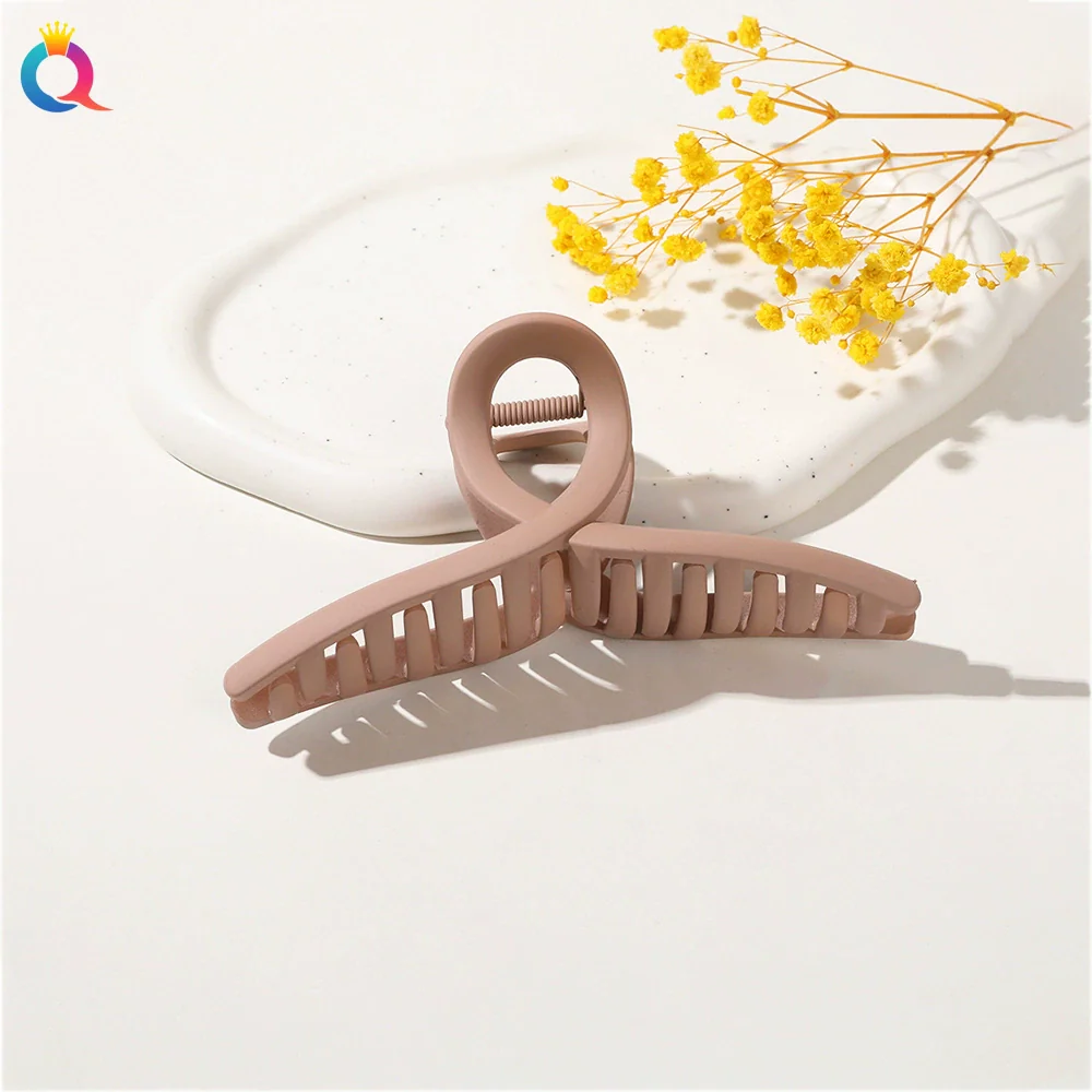 Wholesale Plastic Minimalist Geometric Handmade Women's Shark Hair Clip - Image 20