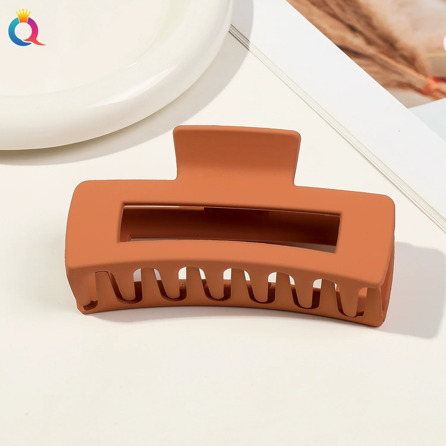 Wholesale Plastic Minimalist Geometric Handmade Women's Shark Hair Clip - Image 33
