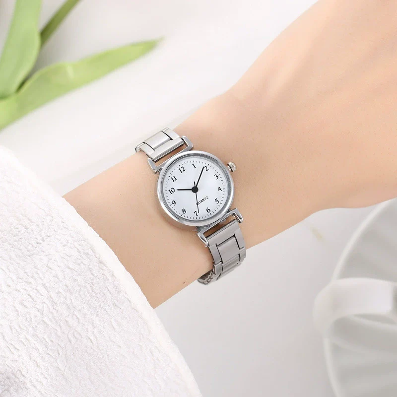 Wholesale Quartz Watch Alloy Case Stainless Steel Buckle Steel Strip Strap Round Dial Fresh Retro Style - Image 2