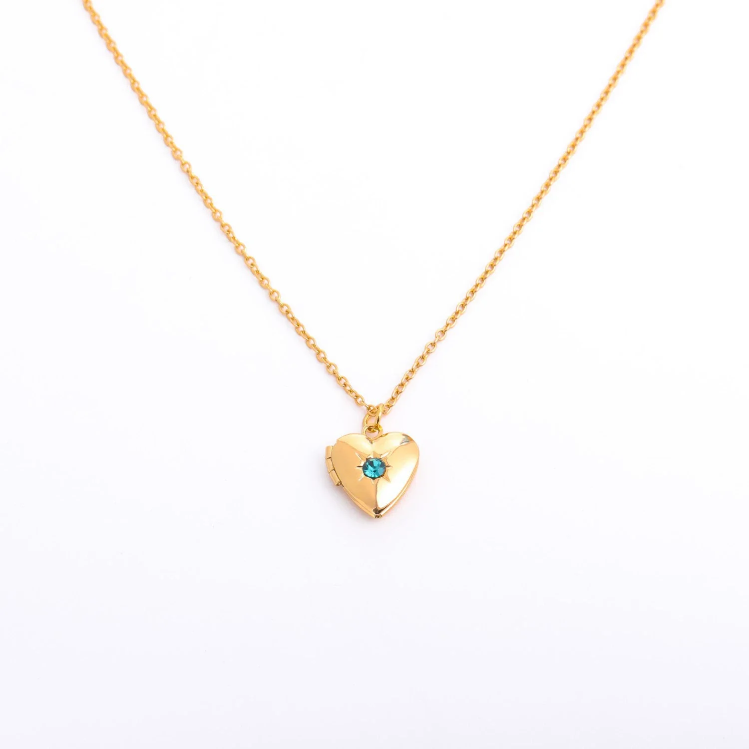 Wholesale Retro Diamond Heartshaped Titanium Steel And Copper Necklace For Women - Image 10