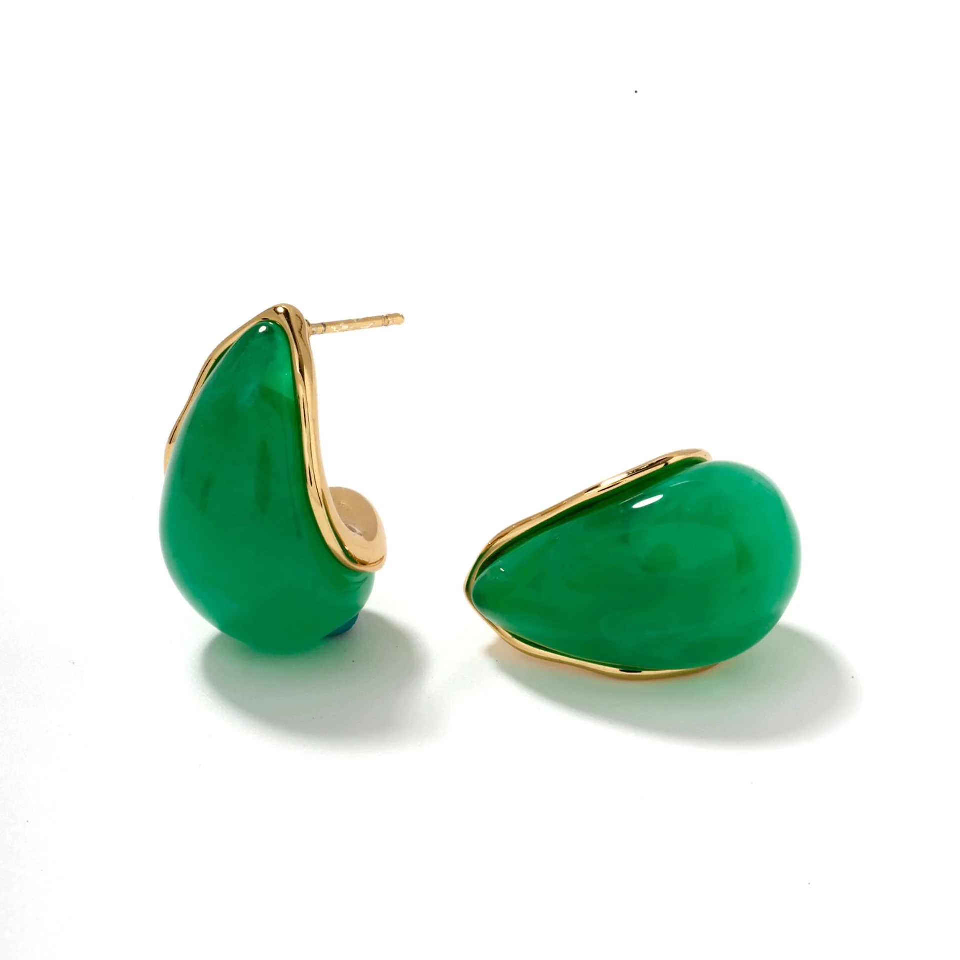 Wholesale Retro Luxury Stainless Steel Water Drop Electroplated Geometric Women's Earrings - Image 5