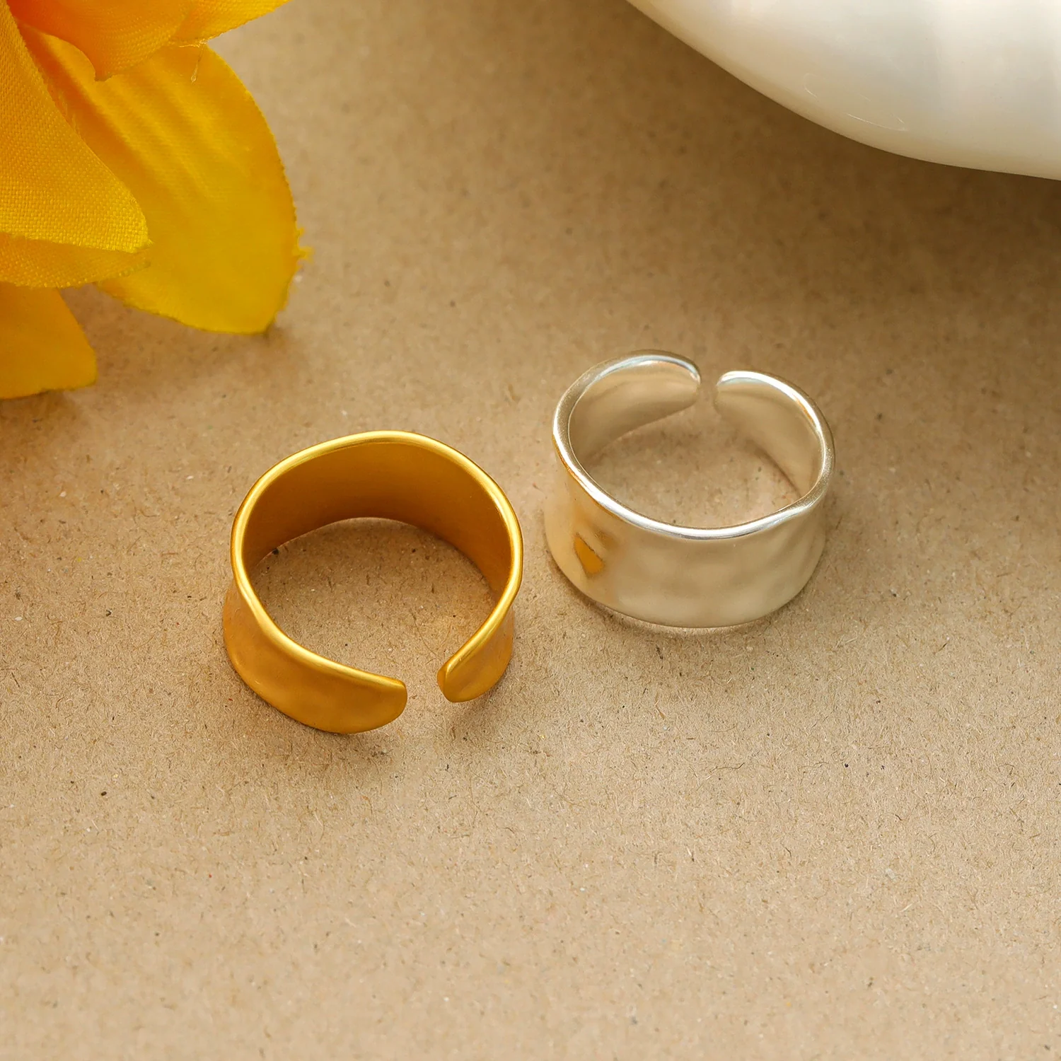 Wholesale Ring Copper Geometric Minimalist Electroplated For Men And Women - Image 3