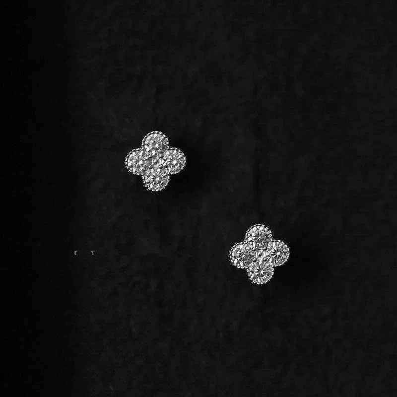 Wholesale S925 Sterling Silver Four Leaf Clover Light Luxury Style Earrings With Gold Plating And Diamond Decor - Image 6