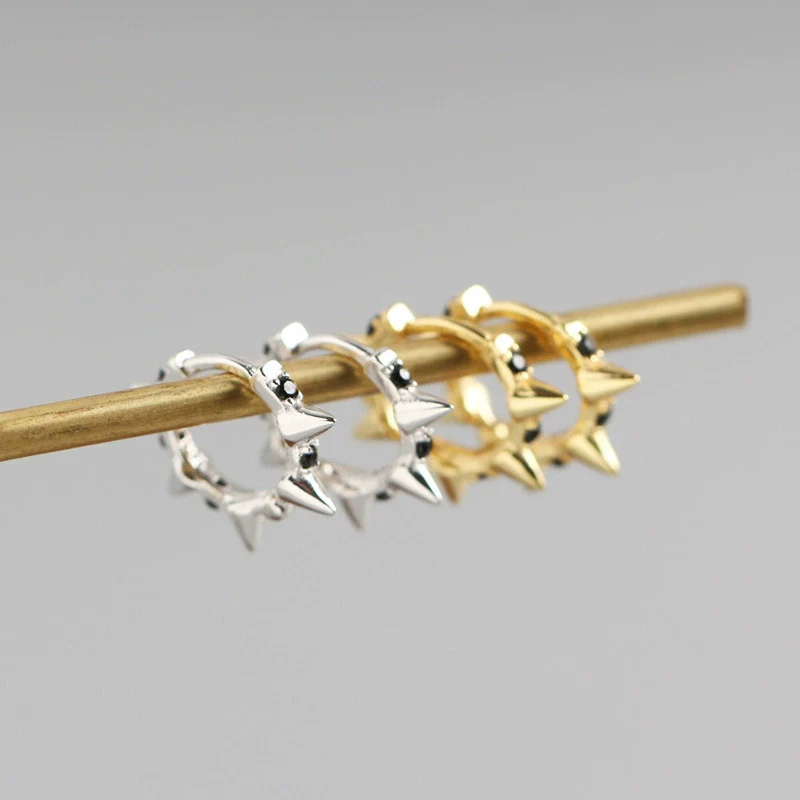 Wholesale S925 Sterling Silver Punk Style Rivet Geometric Earbuckle Earrings - Image 2