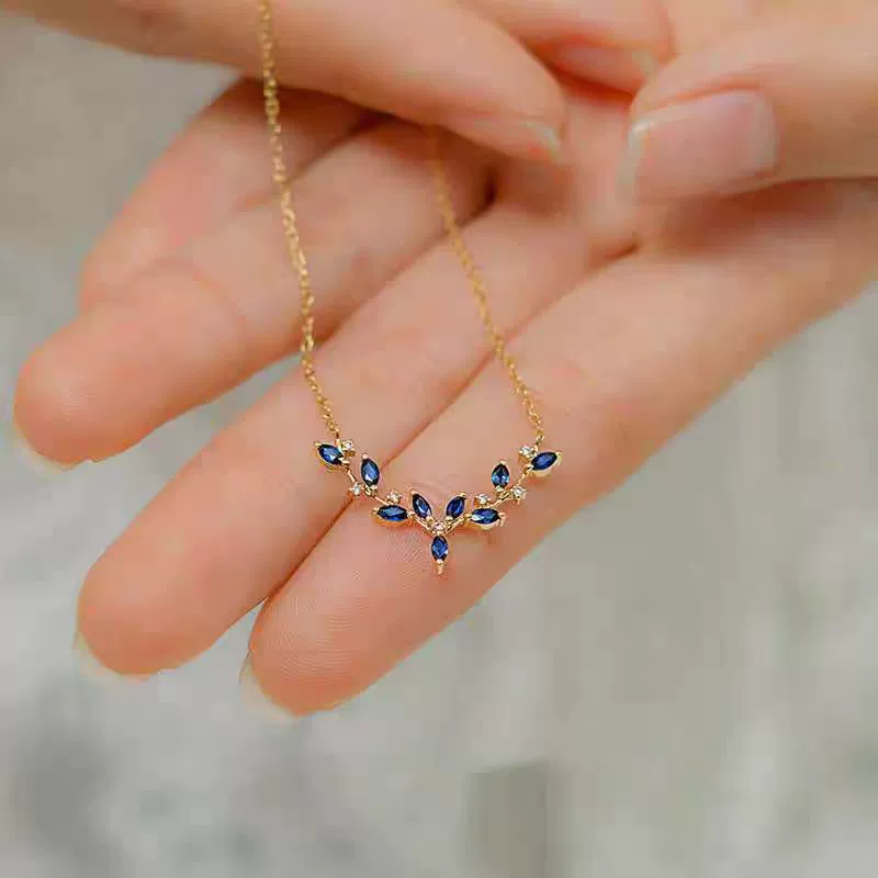 Wholesale Silver Antler Pendant Necklace For Women With 18K Gold Plating And Deep Sea Blue Zircon Animal Zodiac Pattern