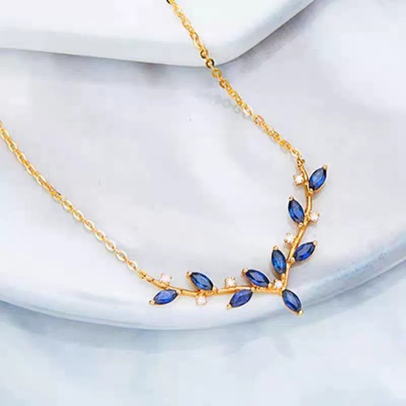 Wholesale Silver Antler Pendant Necklace For Women With 18K Gold Plating And Deep Sea Blue Zircon Animal Zodiac Pattern - Image 2