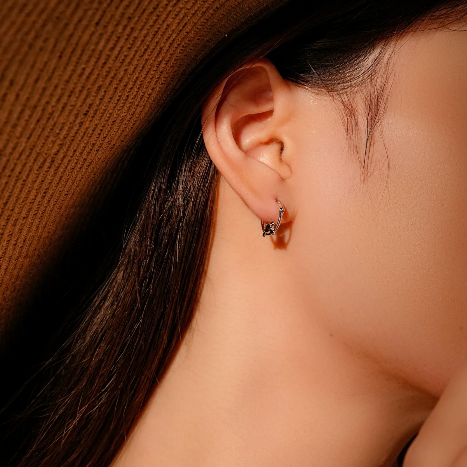 Wholesale Silver Ear Jewelry With Geometric Pattern And Electroplating For Women - Image 2