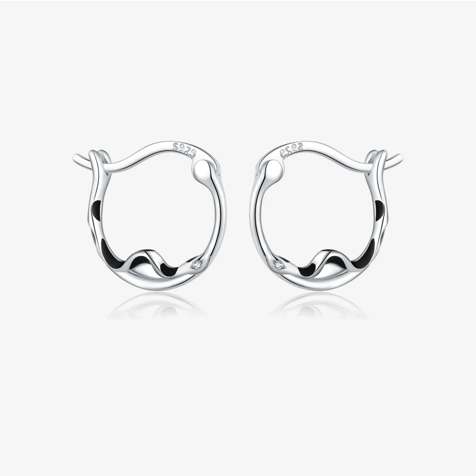Wholesale Silver Ear Jewelry With Geometric Pattern And Electroplating For Women - Image 6