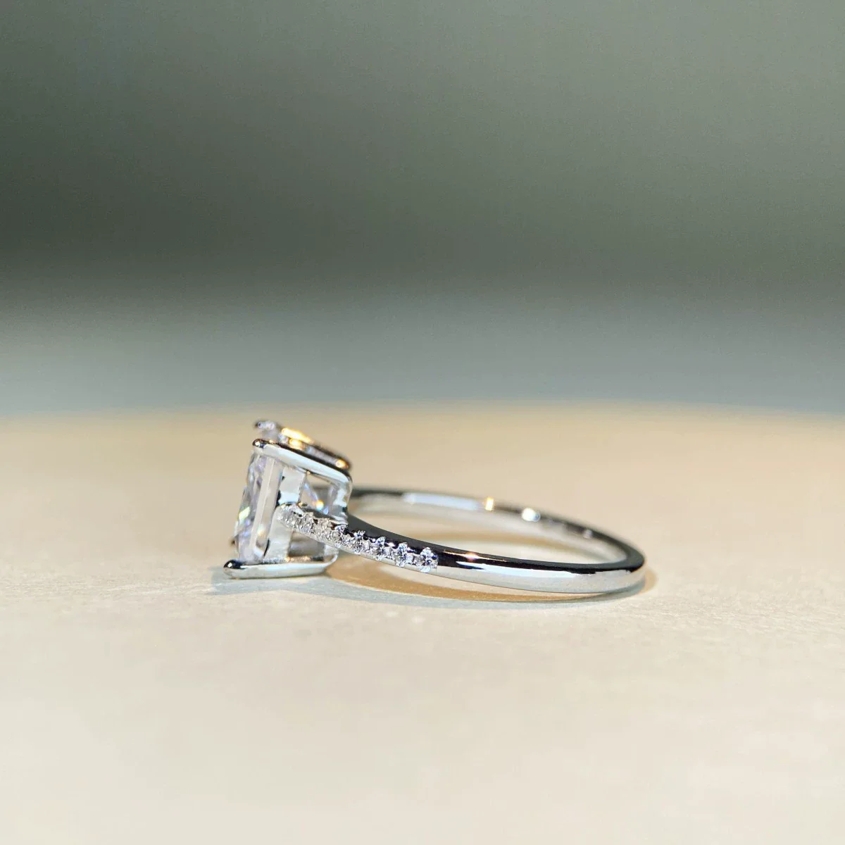 Wholesale Silver Moissanite Ring With Geometric Shape And Electroplating For Women - Image 3