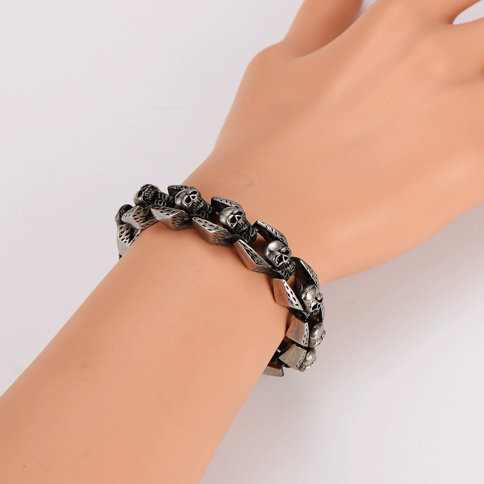 Wholesale Simple Geometric Horror Skull Stainless Steel Bracelet For Men With Polish Finish - Image 5
