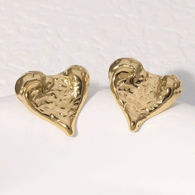 Wholesale Simple Heart Shaped 18K Gold Plated Stainless Steel Earrings For Women - Image 4