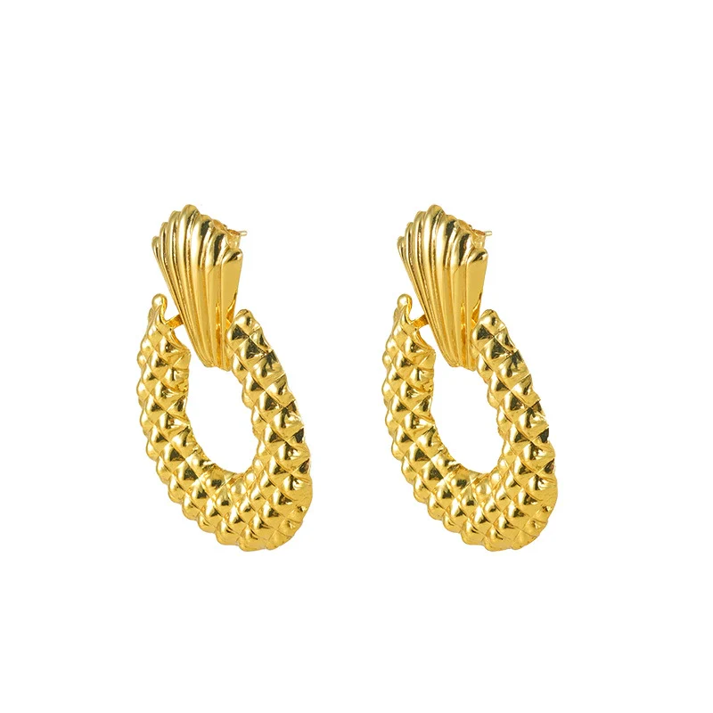 Wholesale 316L Stainless Steel 18K Electroplated Fruit Shape Hollow Design Women's Earrings - Image 5
