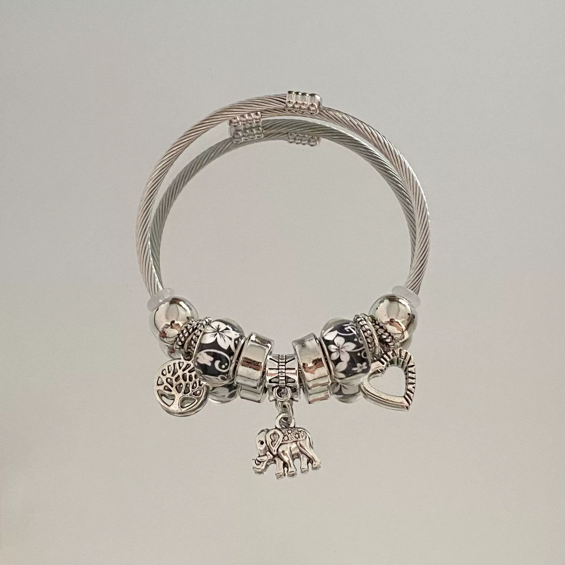 Wholesale Stainless Steel Electroplated Elephant Pendant Panstyle Beaded Bracelet - Image 22