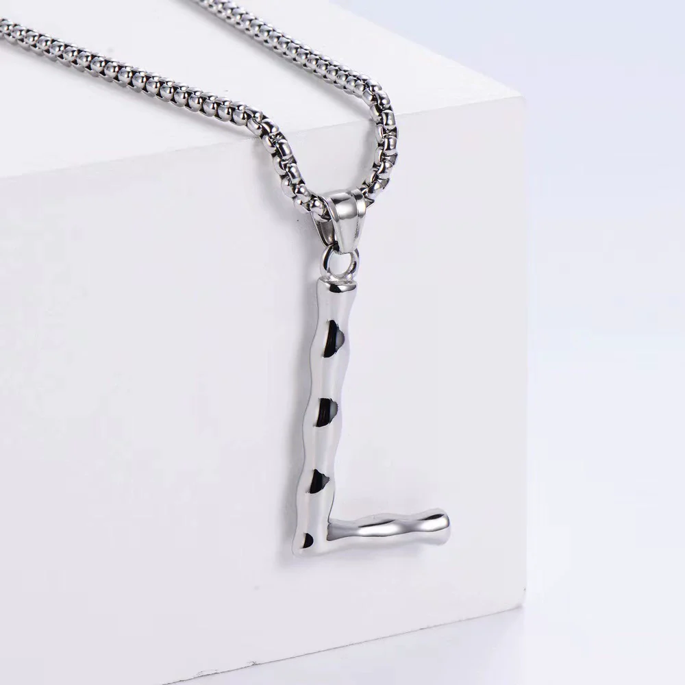 Wholesale Stainless Steel Electroplated Geometric Light Luxury Crown And English Letters Clavicle Necklace - Image 13