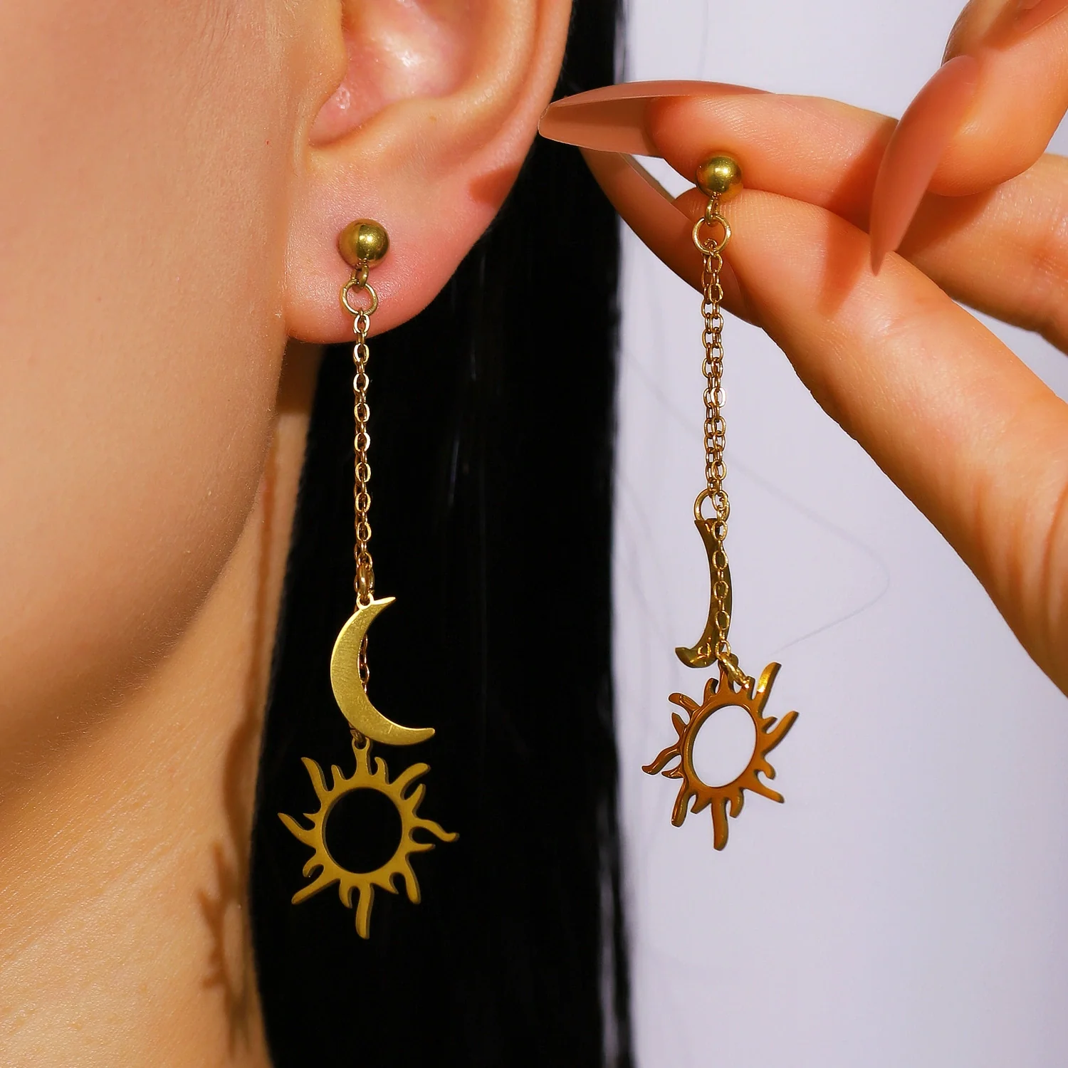 Wholesale Stainless Steel Electroplated Sun Moon Stars Clouds Universe Pattern Accessories Set For Women - Image 11