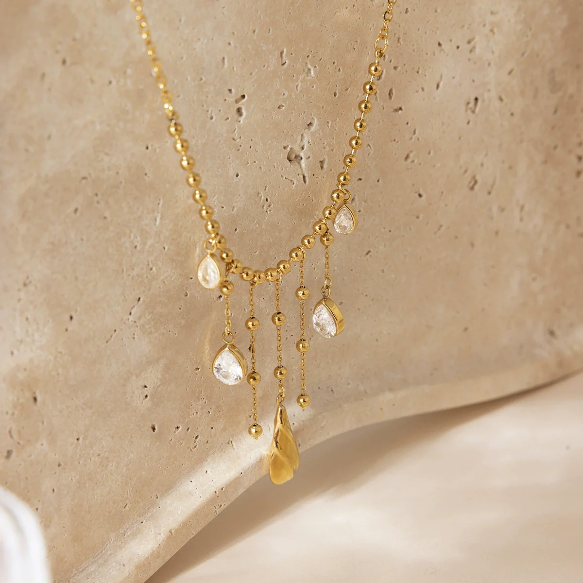 Wholesale Stainless Steel Electroplated Water Drop Tassel Necklace For Women In Ins Style - Image 3