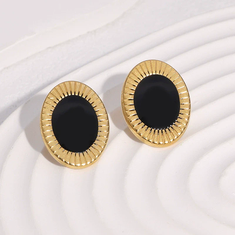 Wholesale Stainless Steel Geometric Oil Drop Electroplated 18K Gold Nonfading Earrings For Women In Classic Retro Minimalist Style - Image 4