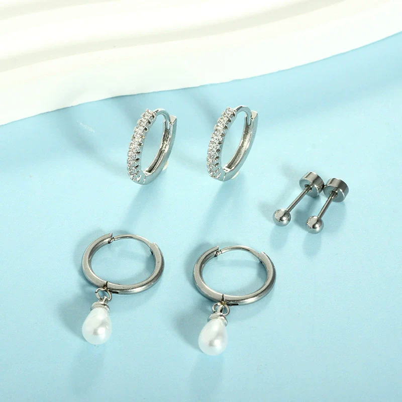Wholesale Stainless Steel Geometric Star Shape Open Earrings Real Gold Electroplated For Women - Image 3