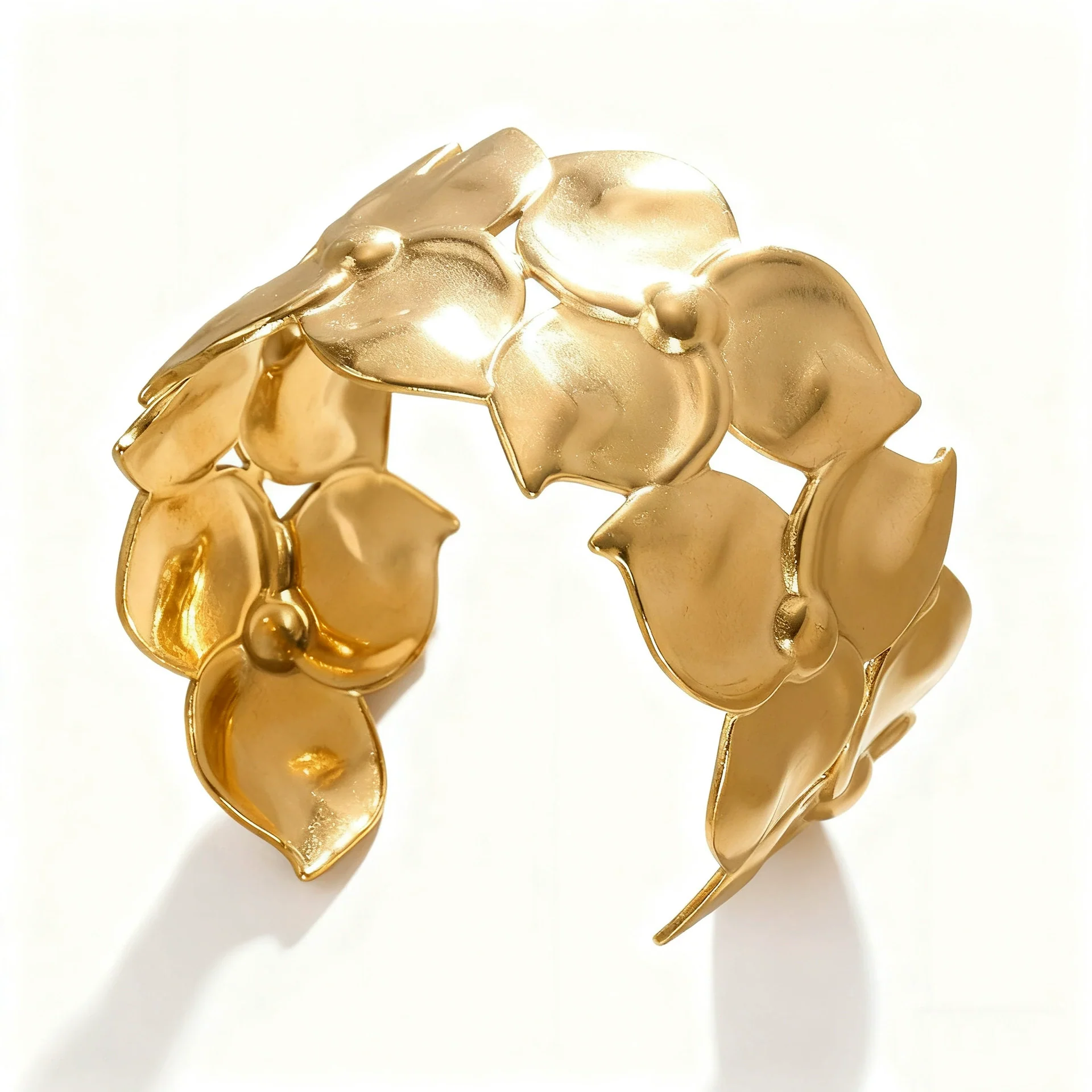 Wholesale Stainless Steel Hydraulic Pressure Flower Open Bracelet Light Luxury Style Highend Jewelry - Image 3