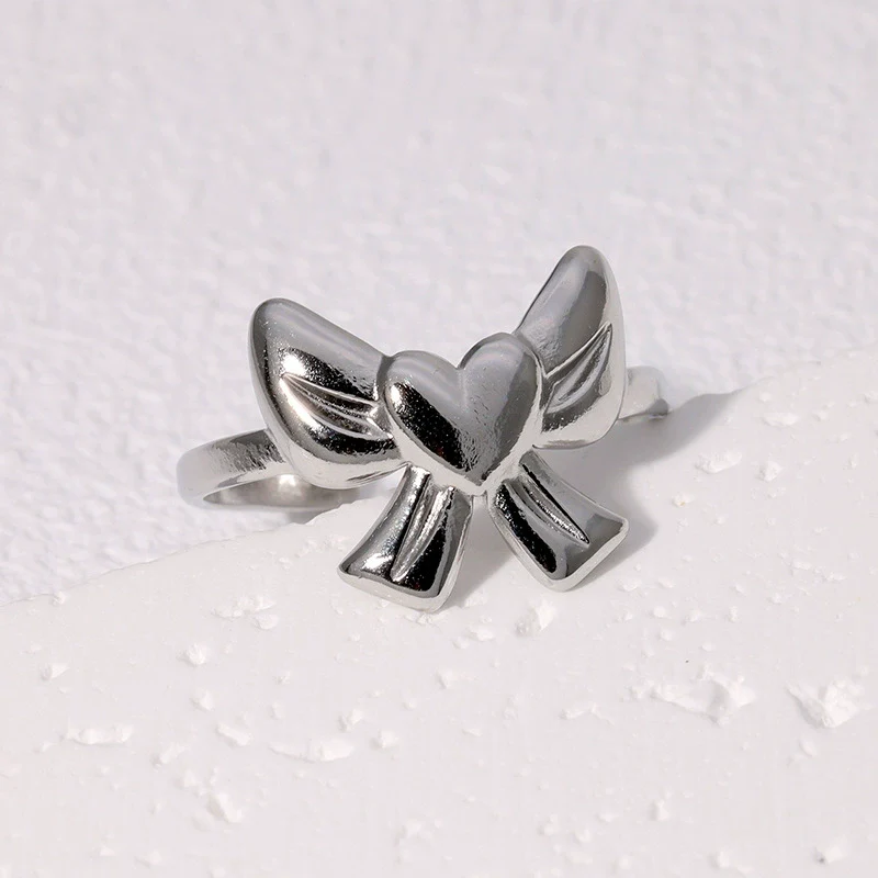 Wholesale Sweet Heart Shape Bow Tie Stainless Steel Electroplated Bracelet For Women - Image 3