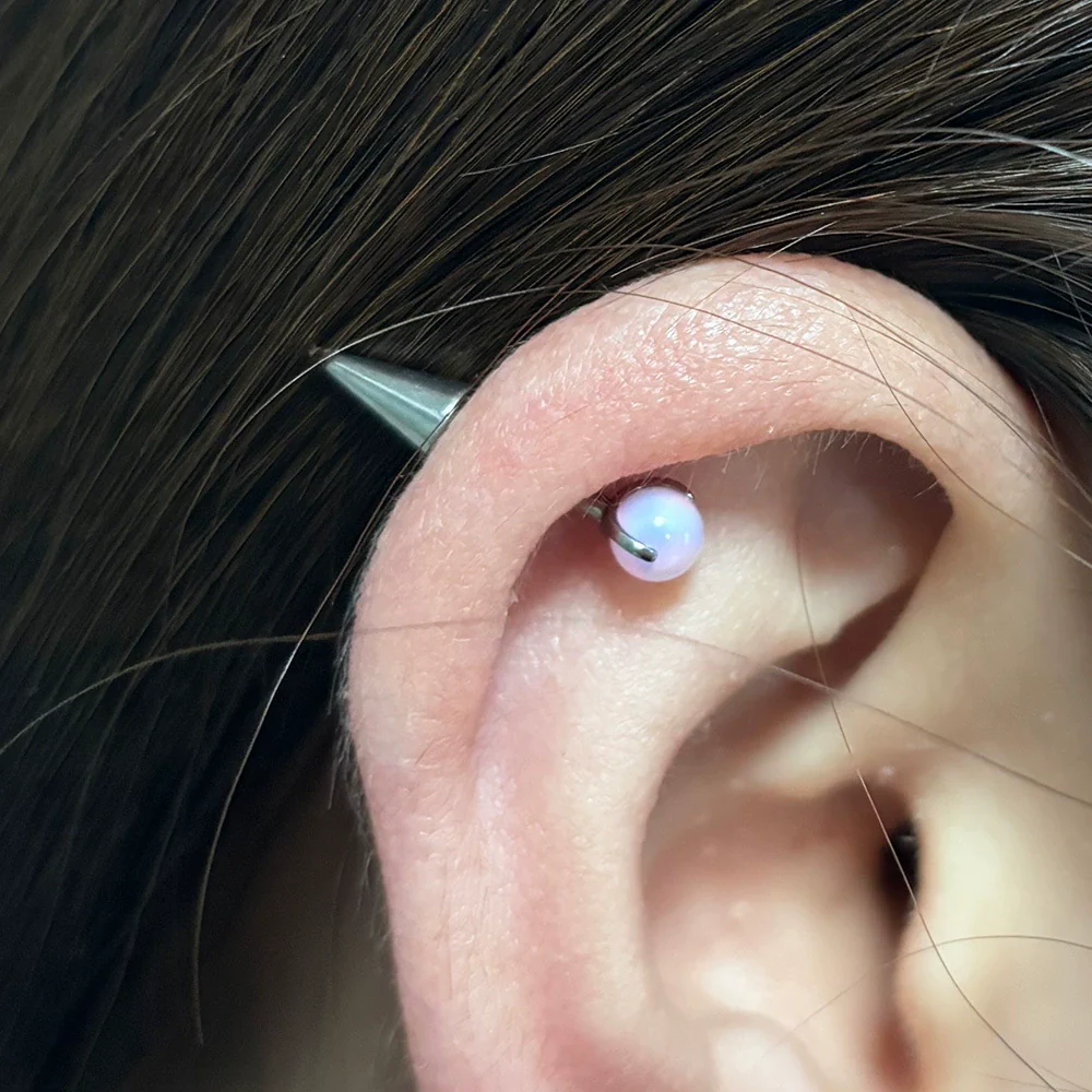 Wholesale Titanium Alloy Inlaid Gem Geometric Style Pointed Cone Ear Nail For Unisex - Image 3