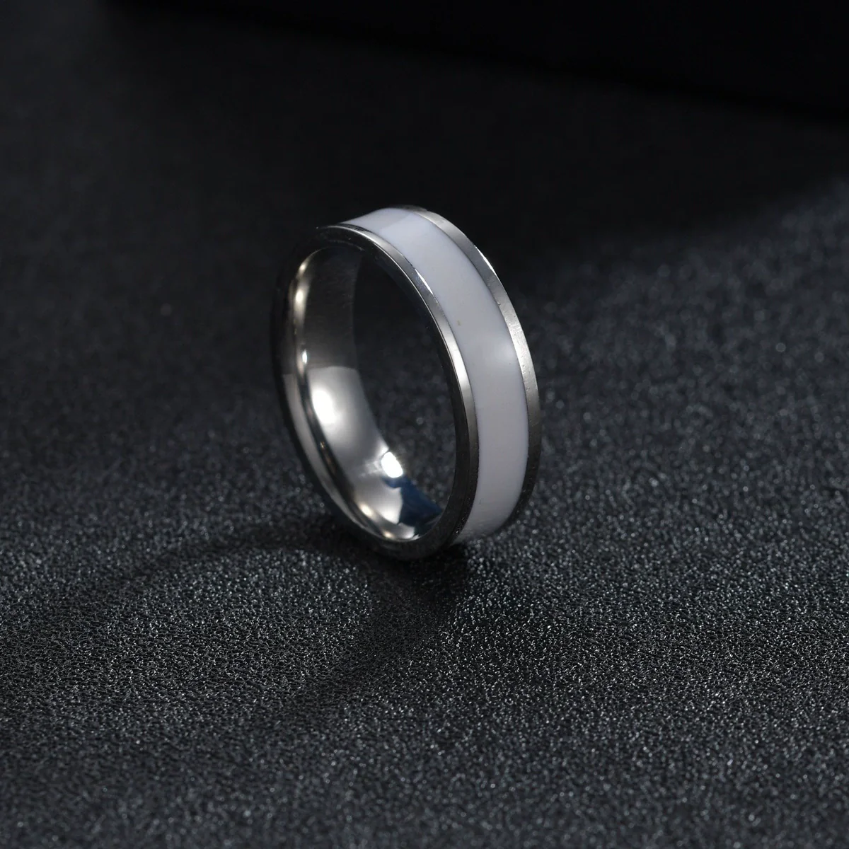 Wholesale Titanium Steel Couple Ring With Dripping Oil Design And Electroplating Treatment - Image 4