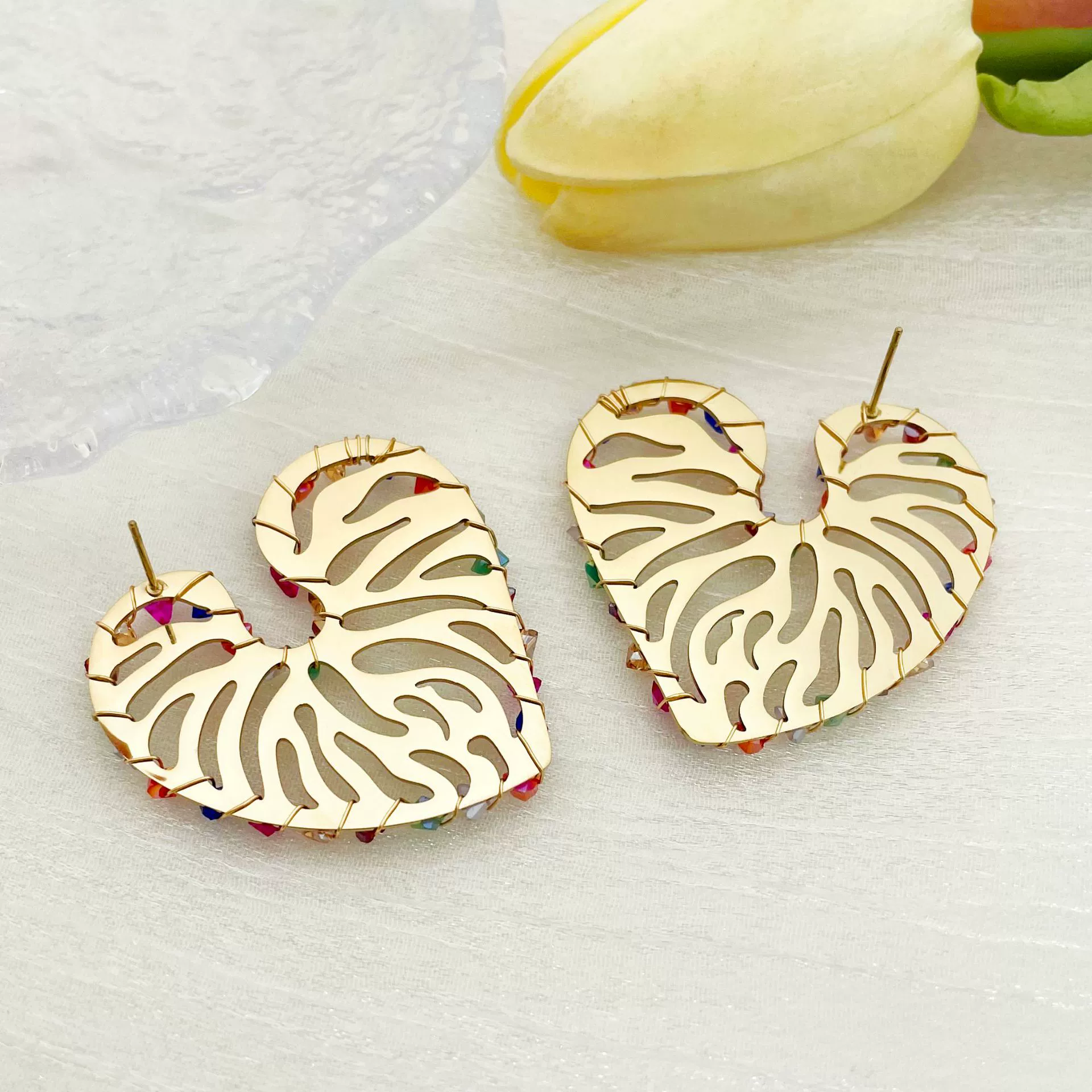 Wholesale Titanium Steel Earrings Retro Style Hollow Design - Image 2