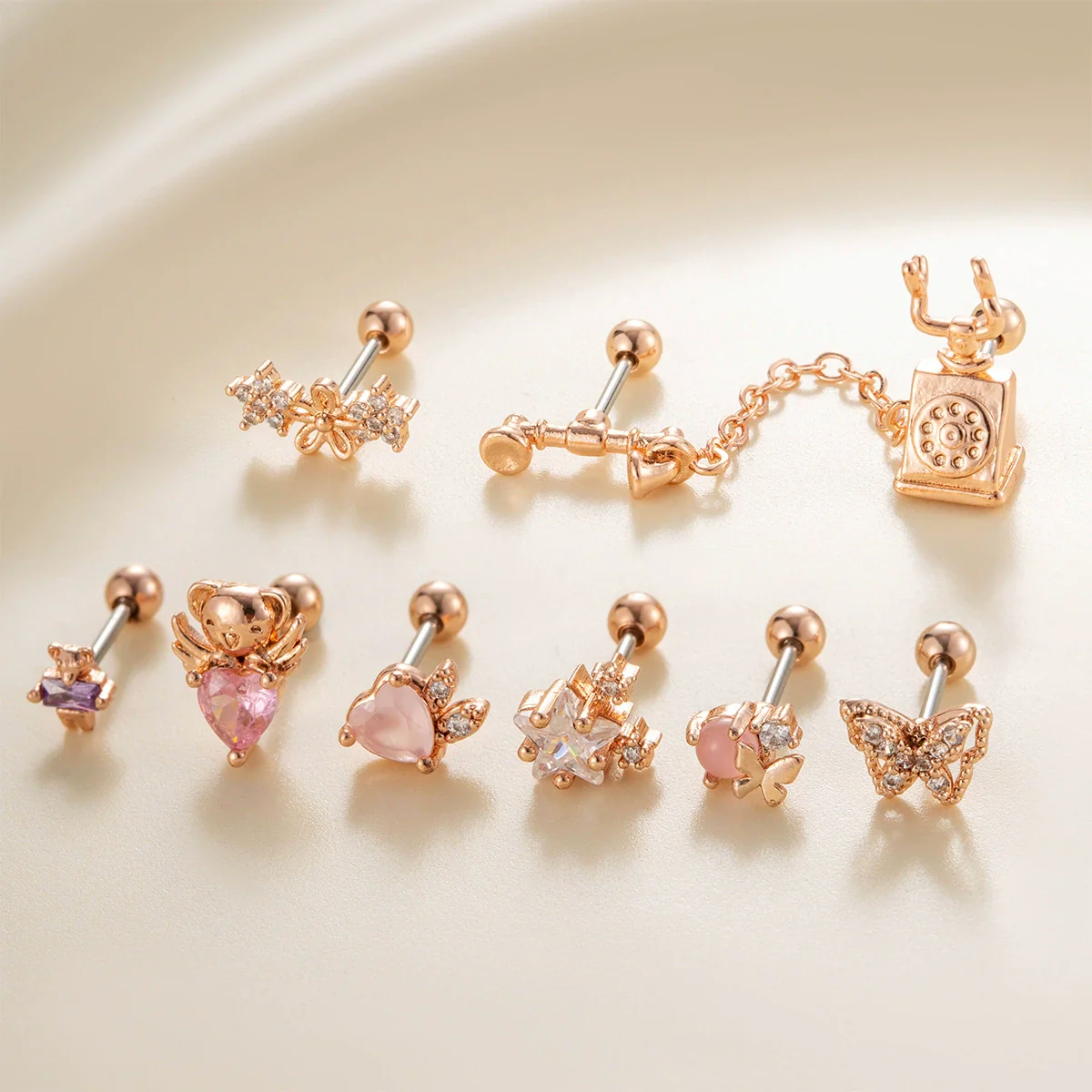 Wholesale Titanium Steel Flower Pattern Electroplated Women's Cartilage Earrings - Image 2