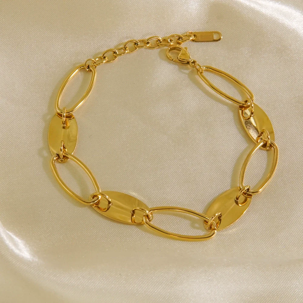 Wholesale Titanium Steel Geometric Oval Bracelet With Ins Style And Electroplating Treatment - Image 4