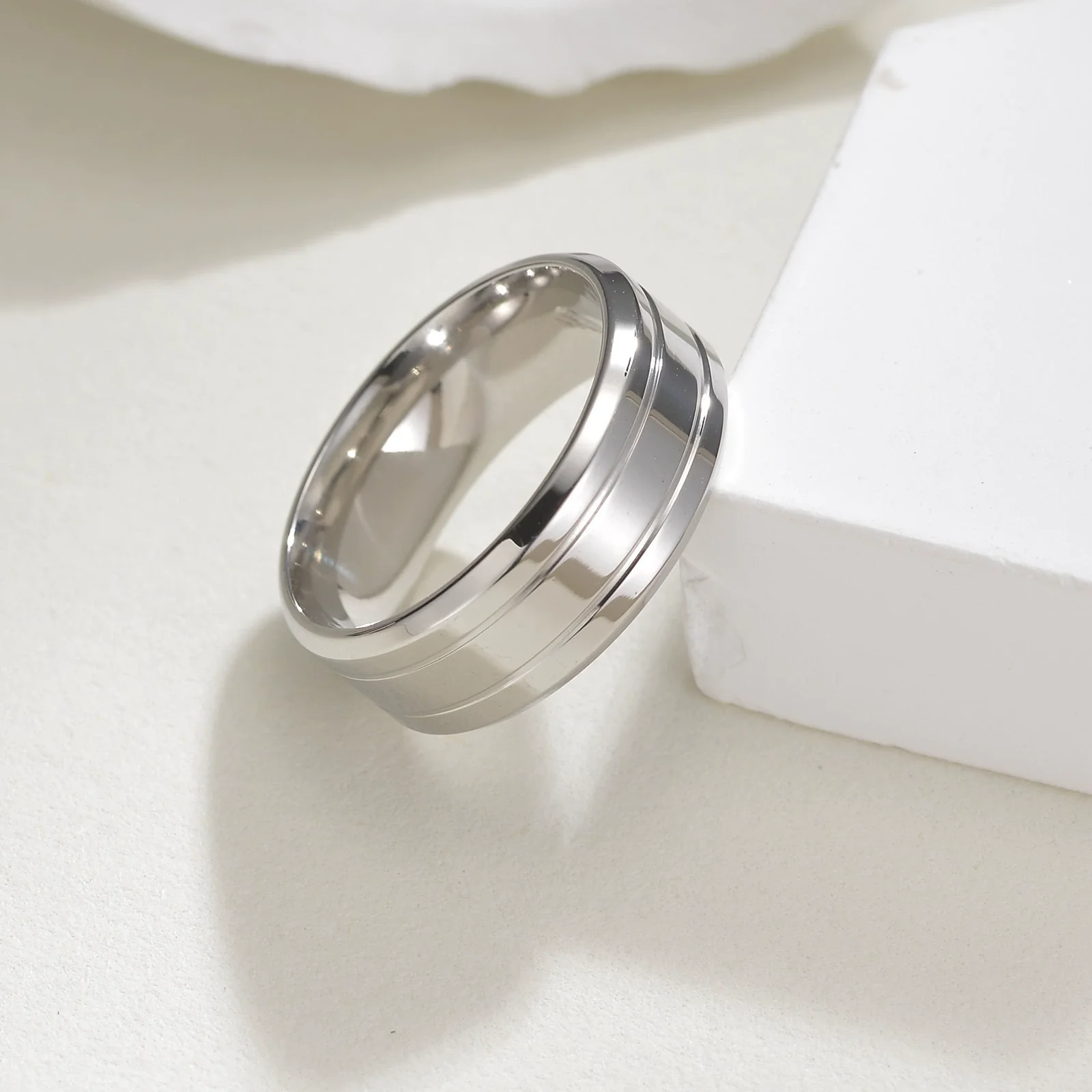 Wholesale Titanium Steel Geometric Wedding Ring For Men And Women With Electroplating Treatment Simple And Elegant Style - Image 3
