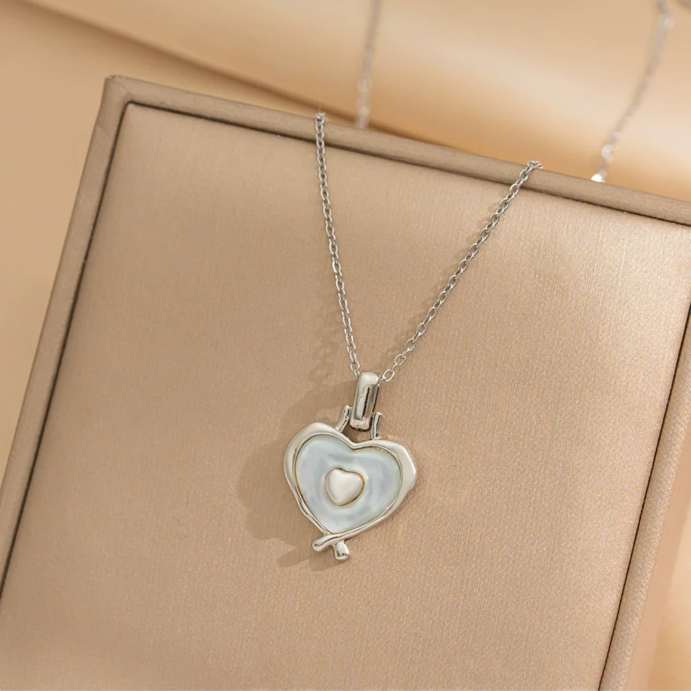 Wholesale Titanium Steel Heart Pendant Necklace With Geometric Design And Snake Bone Chain Electroplated For Women - Image 3