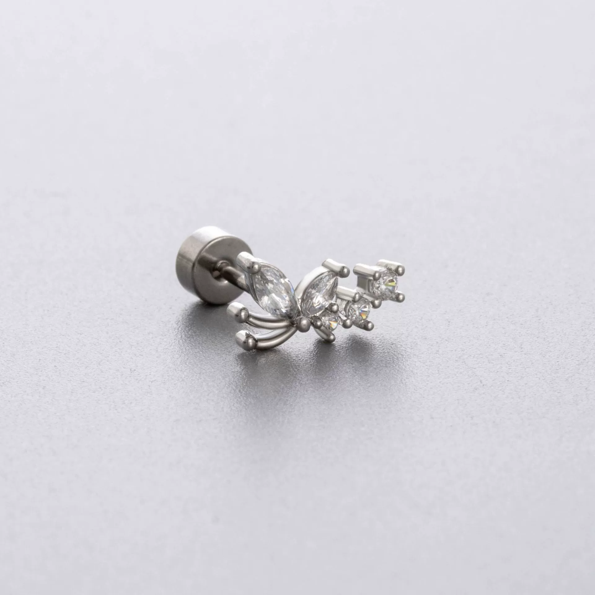 Wholesale Titanium Steel Lady's Ear Nail With Zircon Bow And Heart Shape - Image 5