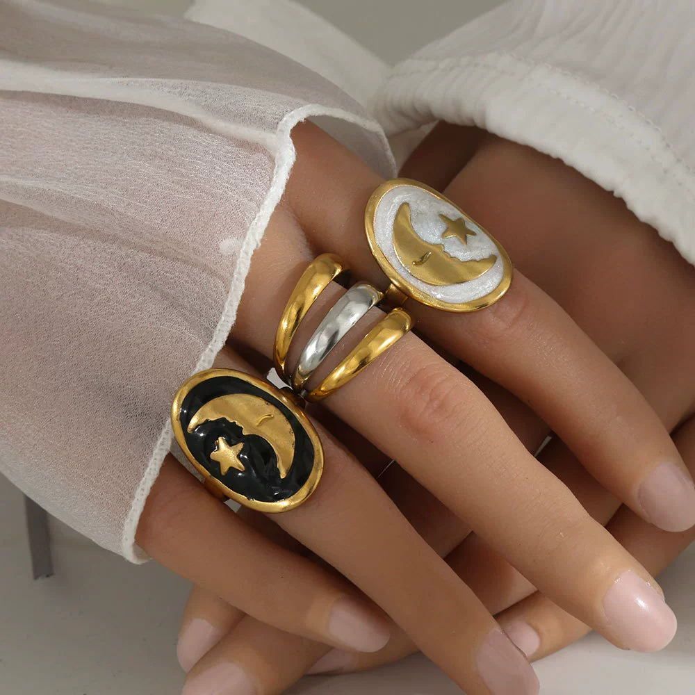Wholesale Unisex Geometric Electroplated Titanium Steel Ring With Starry Sky Moon Design