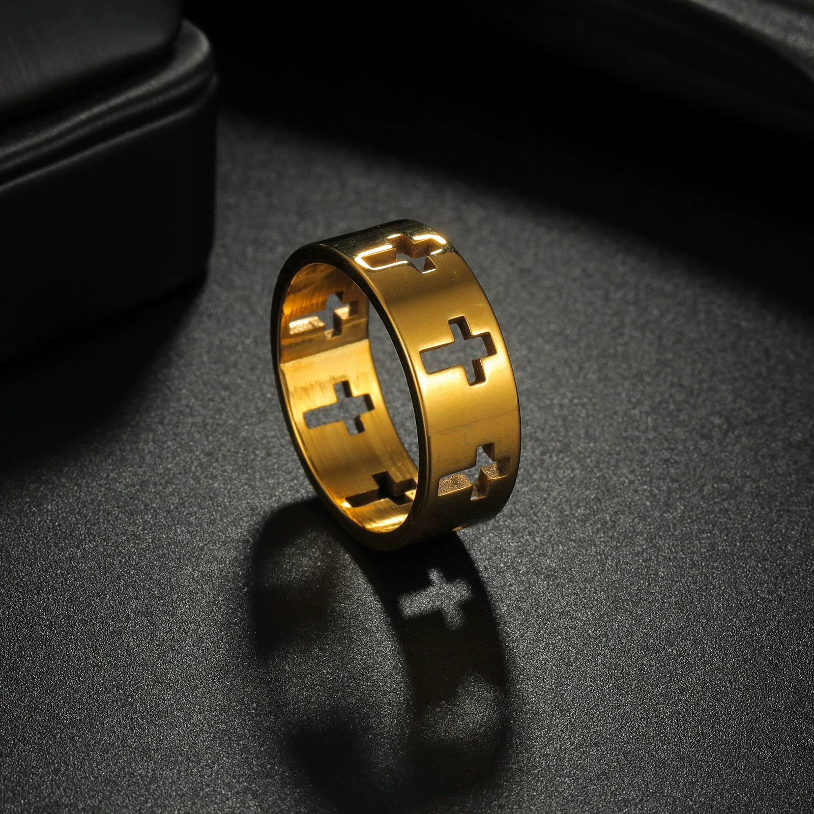Wholesale Unisex Geometric Hollow Cross Titanium Steel Ring With Electroplating - Image 2