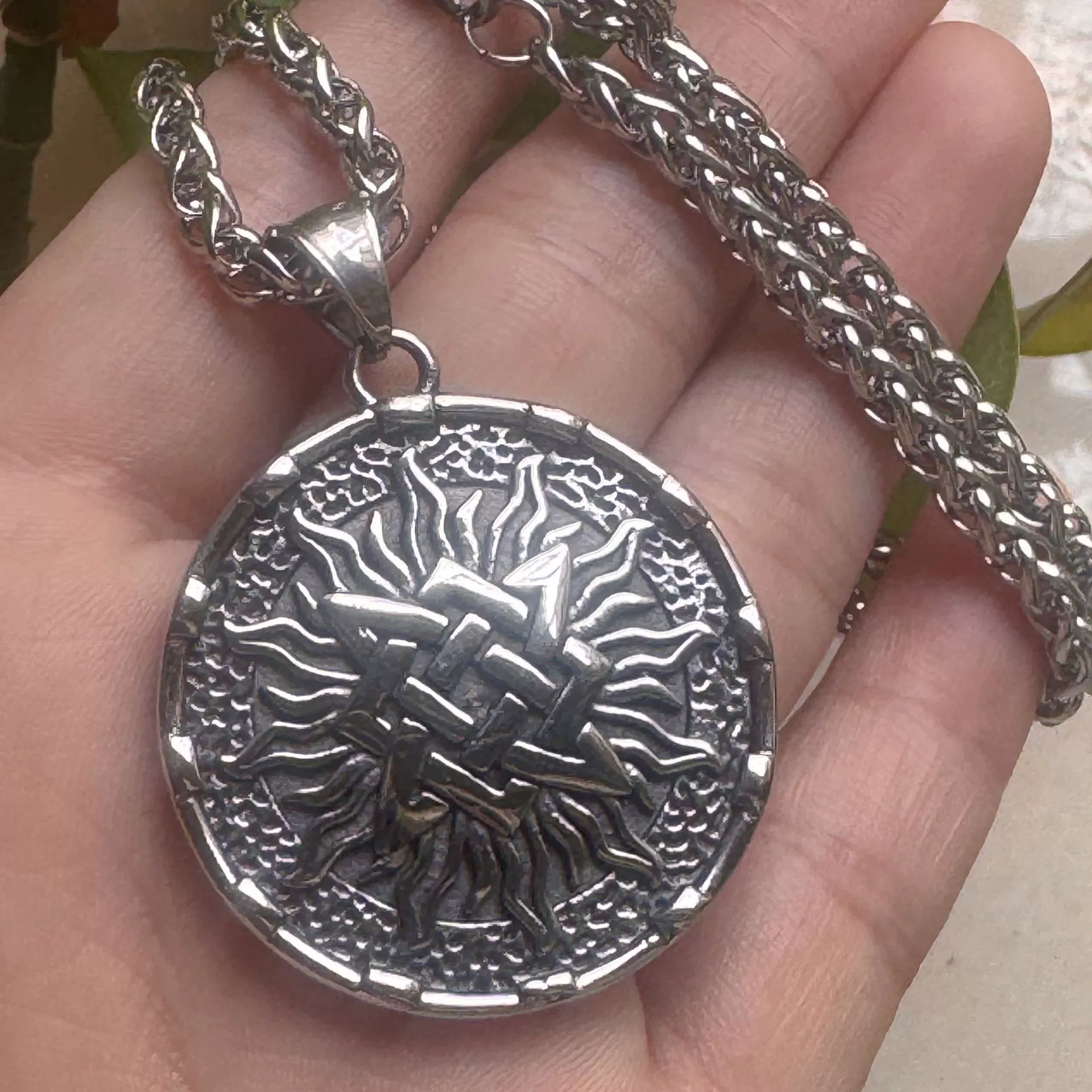 Wholesale Unisex Geometric Stainless Steel And Titanium Steel Polish Pendant Necklace - Image 8