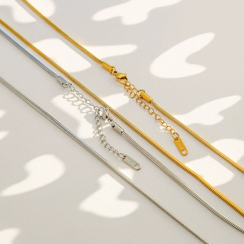 Wholesale Unisex Gold Electroplated Ushaped Stainless Steel Snake Bone Chain Necklace - Image 5