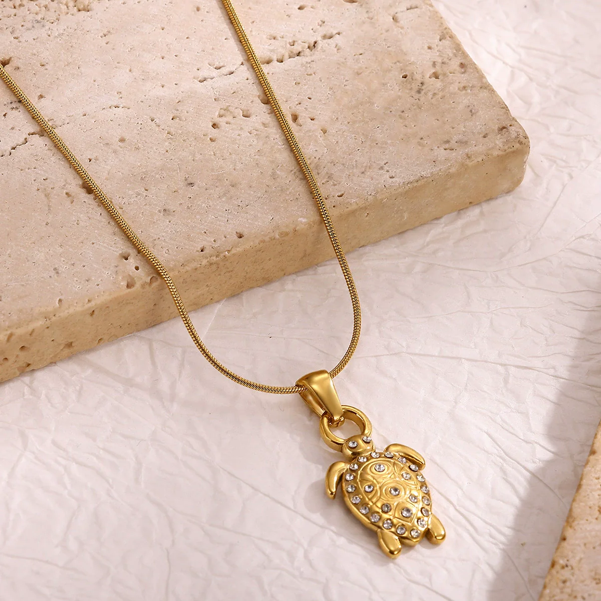 Wholesale Unisex Gold Plated Stainless Steel Rope Chain Necklace With Diamond Turtle Pendant Marine Series High End Jewelry - Image 4