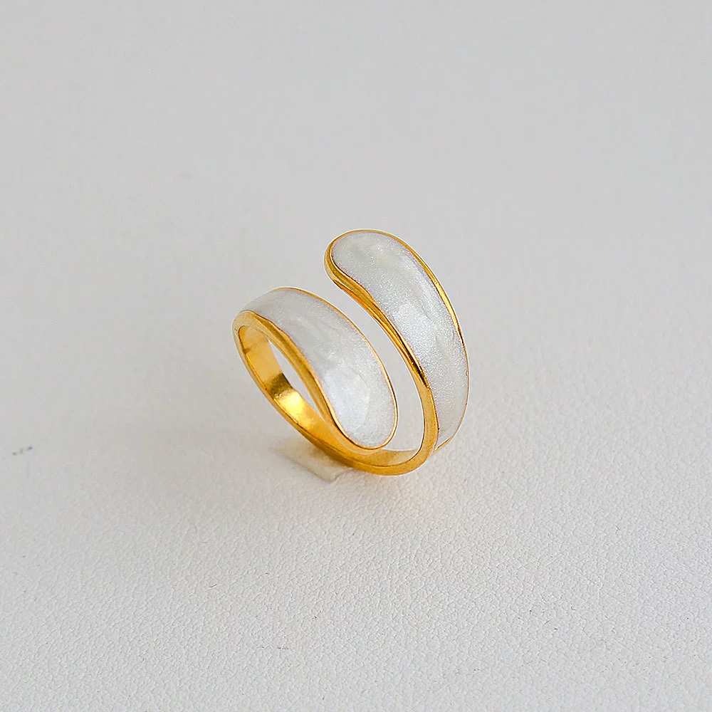 Wholesale Unisex Ins Style Geometric Butterfly Open Ring 18K Goldplated Titanium Steel - Image 8