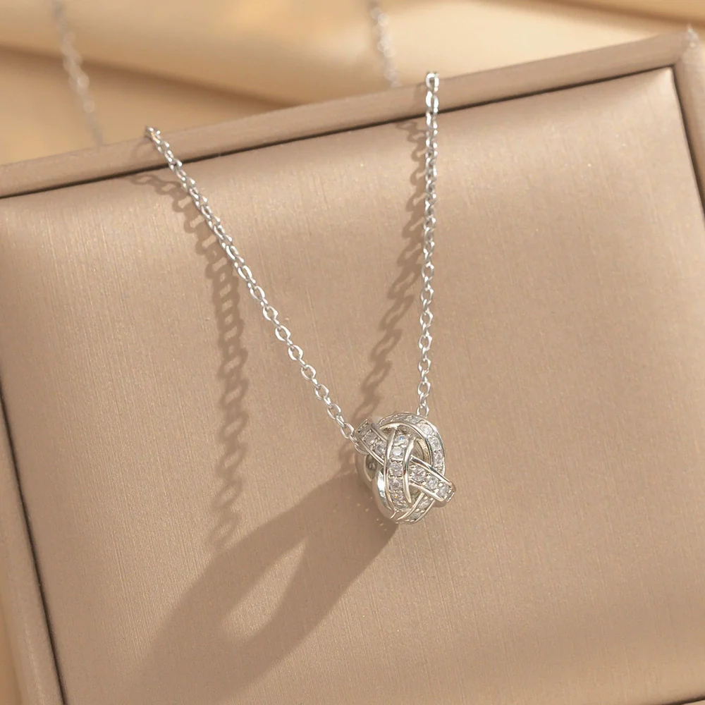 Wholesale Unisex Light Luxury Round Copper Zircon Real Gold Plated Cross Chain Pendant Necklace With Intertwined Love Knot Design - Image 2