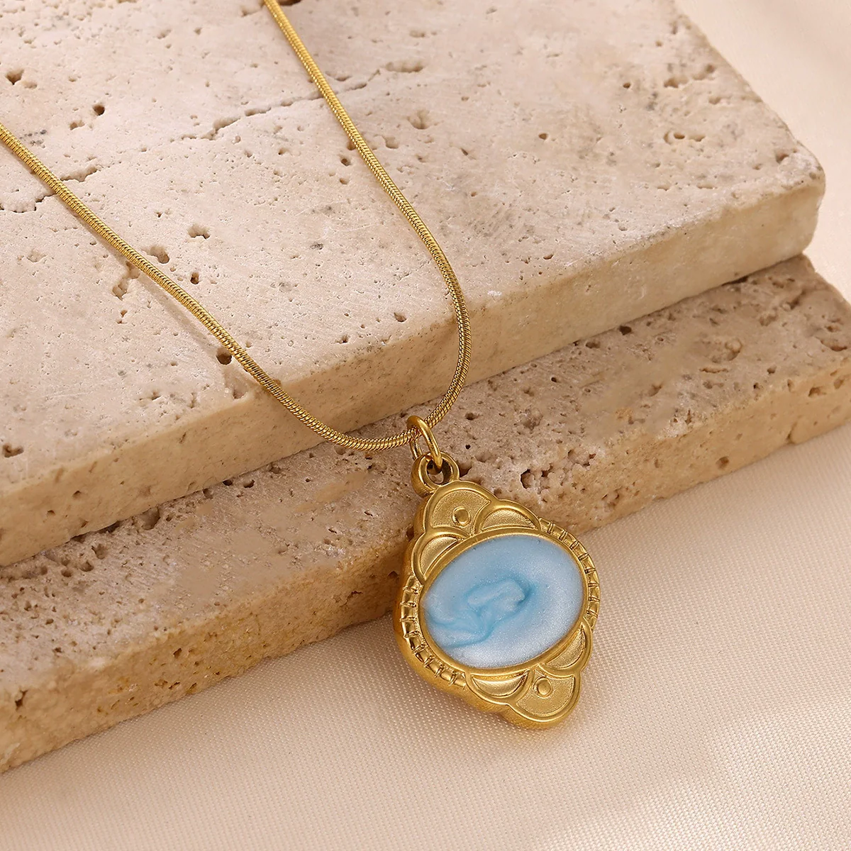 Wholesale Unisex Retro Geometric Electroplated Gold Stainless Steel Cross Chain Pendant Necklace - Image 3