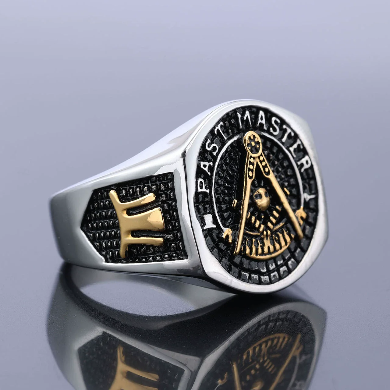 Wholesale Unisex Retro Personality Ring Titanium Steel Oil Treated - Image 2