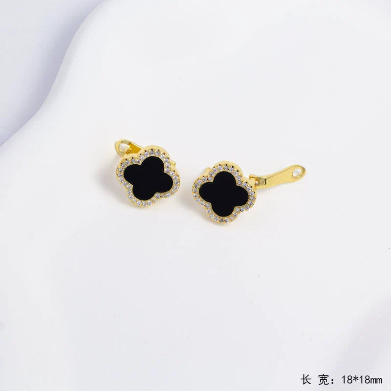 Wholesale Unisex Simple Design Copper Electroplated Fourpetal Flower Shape Earrings - Image 6