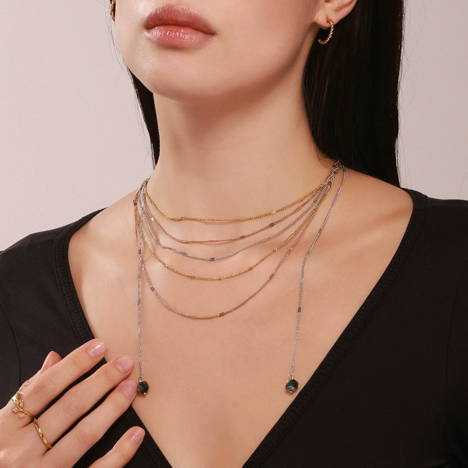 Wholesale Unisex Simple Geometric Ferris Wheel Cutout Volcanic Stone Tassel Titanium Steel Electroplated Necklace - Image 4