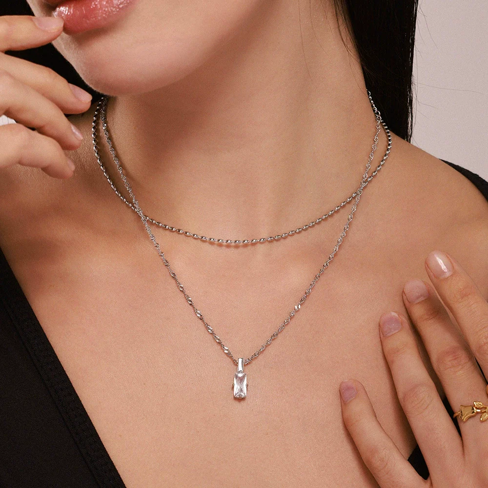Wholesale Unisex Simple Geometric Ferris Wheel Rectangular Zircon Necklace In Titanium Steel With Electroplating - Image 4
