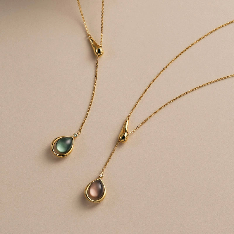 Wholesale Unisex Simple Heart Shape Copper Sapphire Blue Zircon Pendant Necklace With 18K Gold Color Retention Electroplating - Image 6