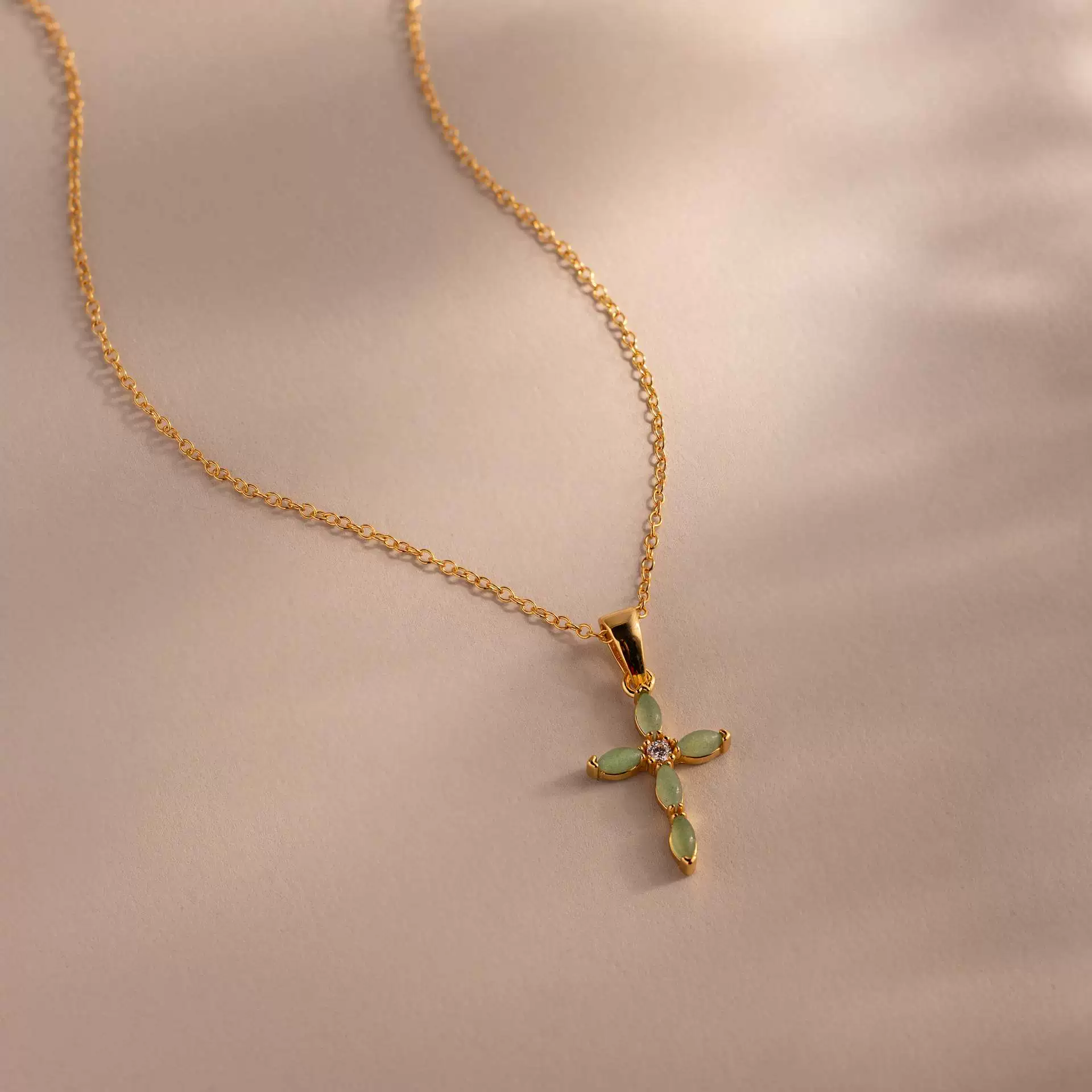 Wholesale Unisex Simple Heart Shape Cross Water Drop Pendant Paper Clip Necklace With String Of Pearls Chain Copper Electroplated Gold Color Retention - Image 3