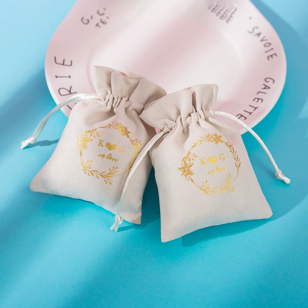 Wholesale Velvet Cloth Bag For Cosmetics And Jewelry Storage And Gift Packaging - Image 3