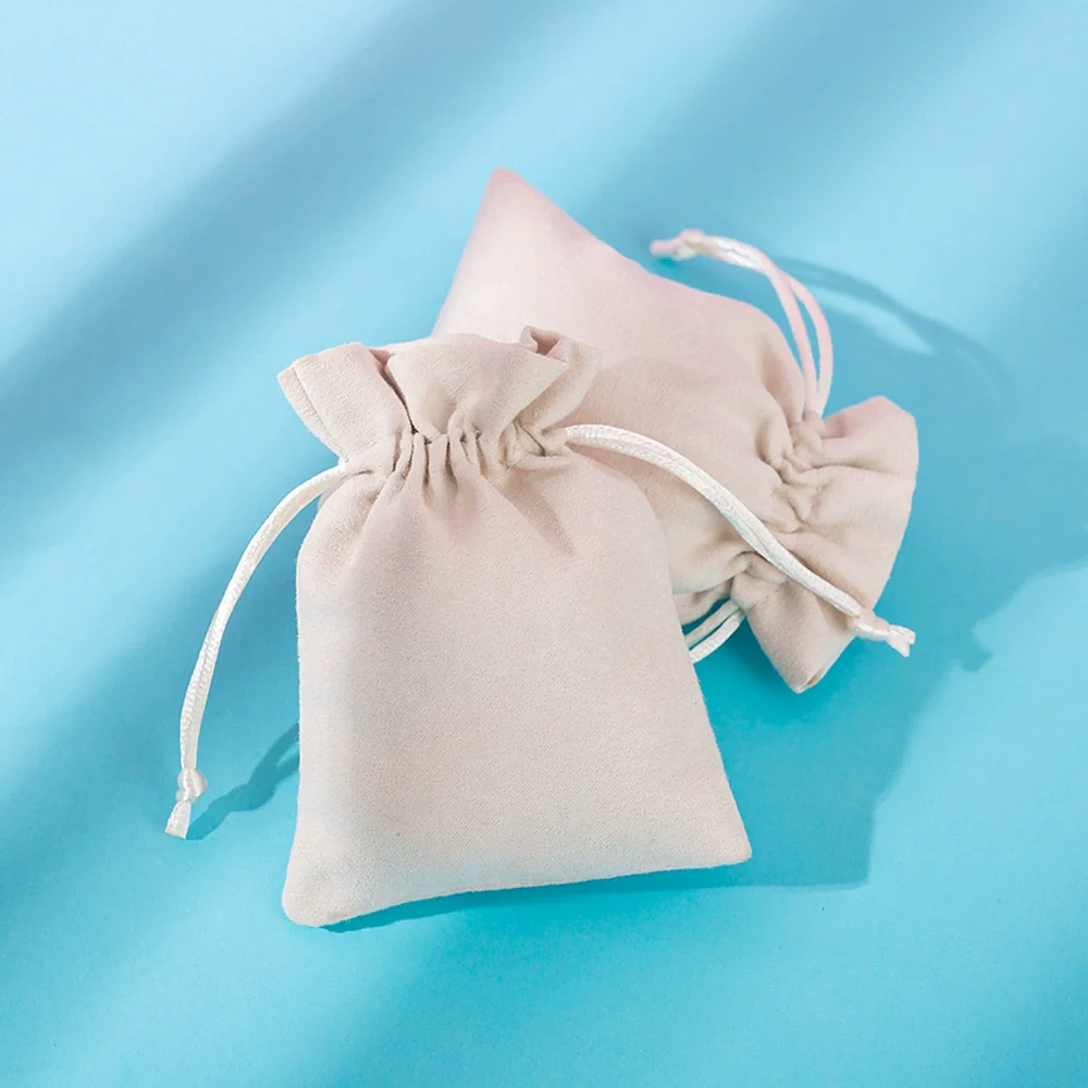 Wholesale Velvet Cloth Bag For Cosmetics And Jewelry Storage And Gift Packaging - Image 6